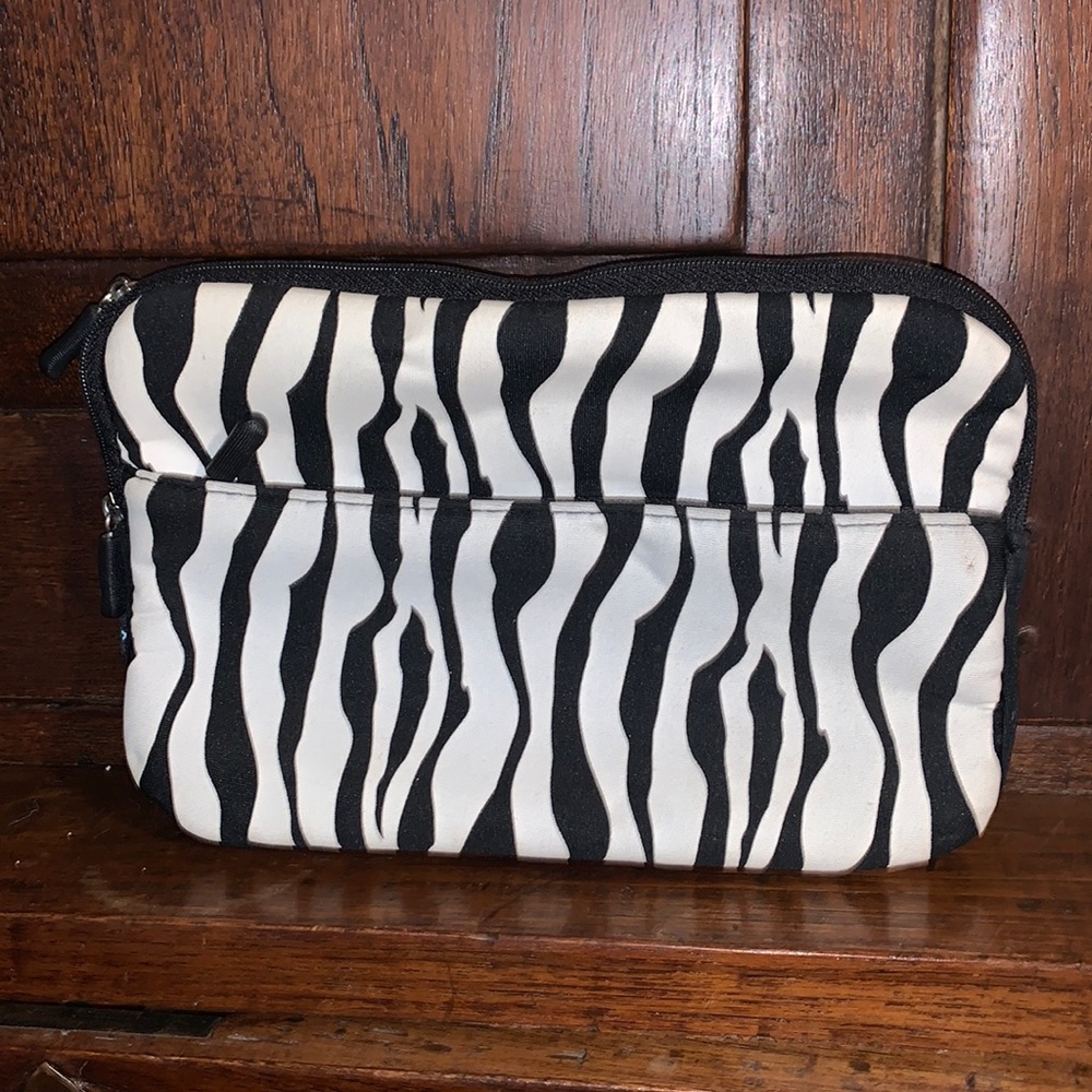 Like New! Travelocity iPad mini /Kindle tablet cover